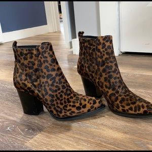 Like New Marc Fisher Booties Leopard Print Cow Hide